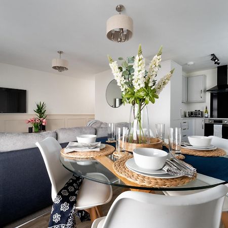 Lawsons Place - Family-Friendly Apartment With Parking On Babbacombe Downs In ทอร์คิ ภายนอก รูปภาพ