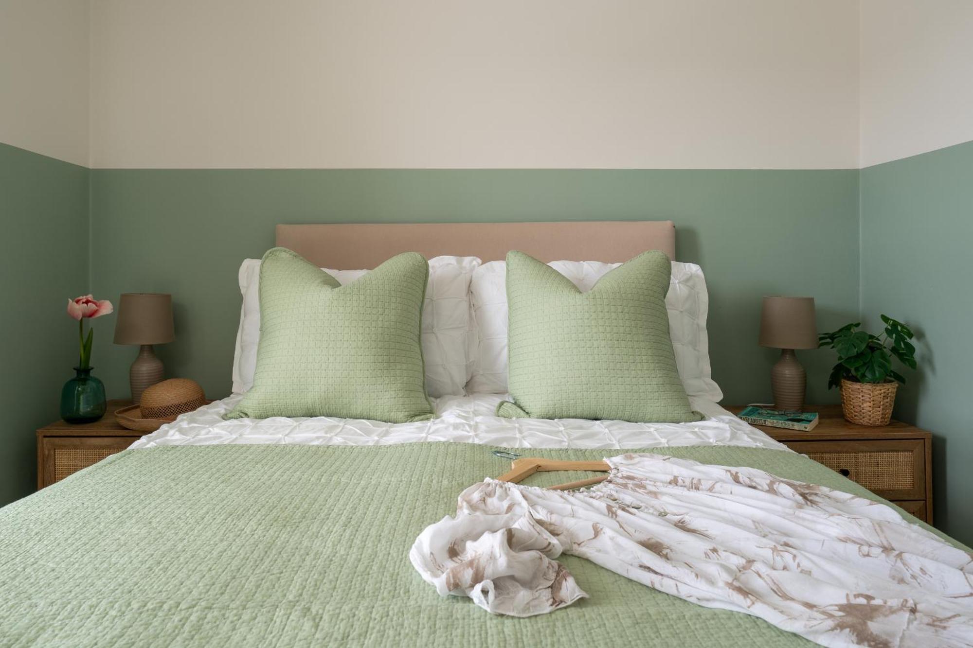 Lawsons Place - Family-Friendly Apartment With Parking On Babbacombe Downs In ทอร์คิ ภายนอก รูปภาพ